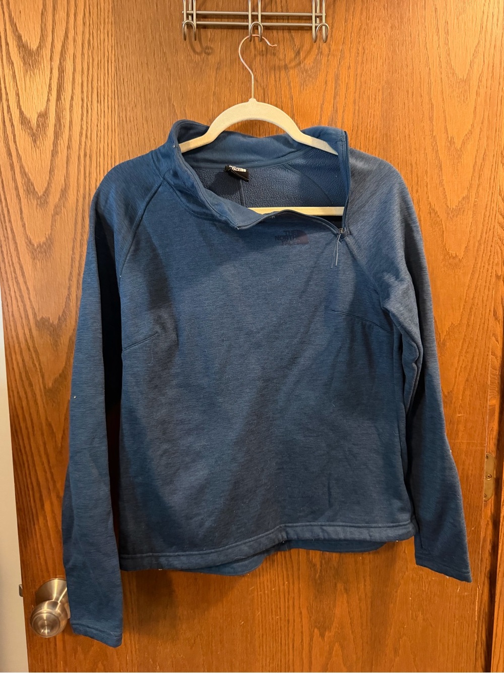 North Face Women's Blue Pullover Sweater